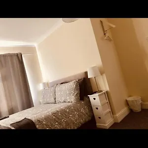 Ac Lounge36 B Rochford